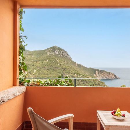 Boutique Hotel Torre Di Cala Piccola Porto Santo Stefano  Exteriör bild