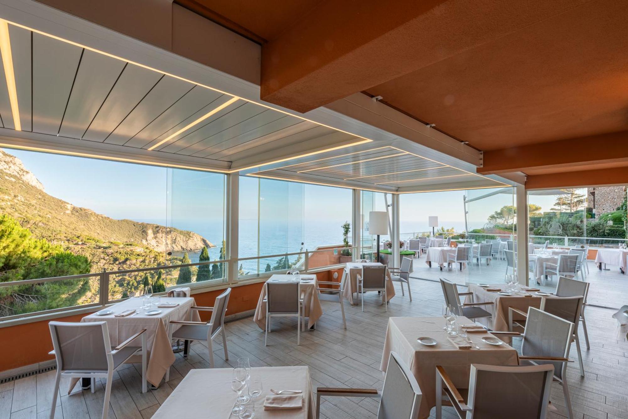 Boutique Hotel Torre Di Cala Piccola Porto Santo Stefano  Exteriör bild